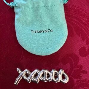 Tiffany& Co. Paloma Picasso XOXO  Pin